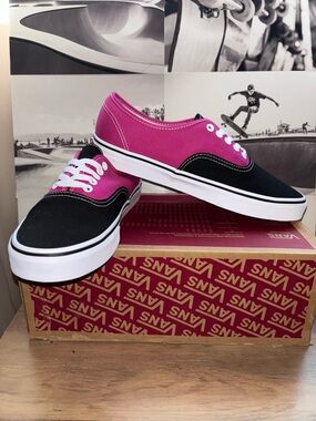 Vans Authentic Multiple Sizes